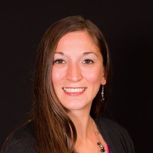 Meet your Posher, Danae